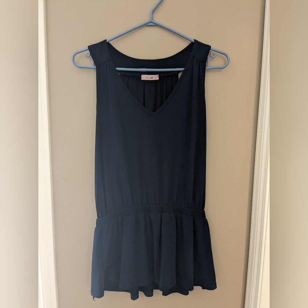 Sleeveless blouse